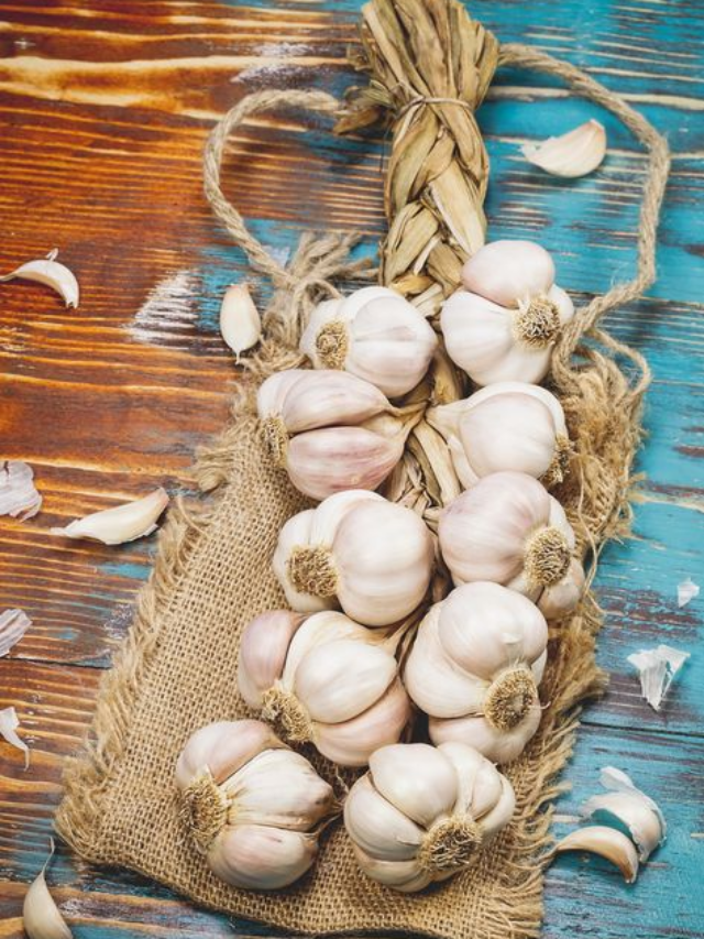 How To Grow Garlic For An Endless Supply